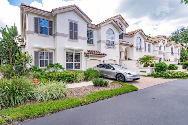 Building Photo - 181 Colonade Cir
