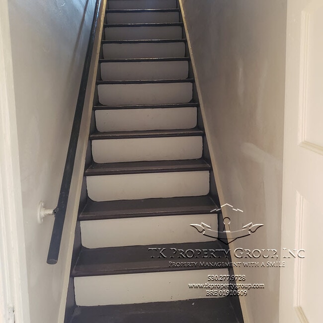 Building Photo - 322 Buena Vista St