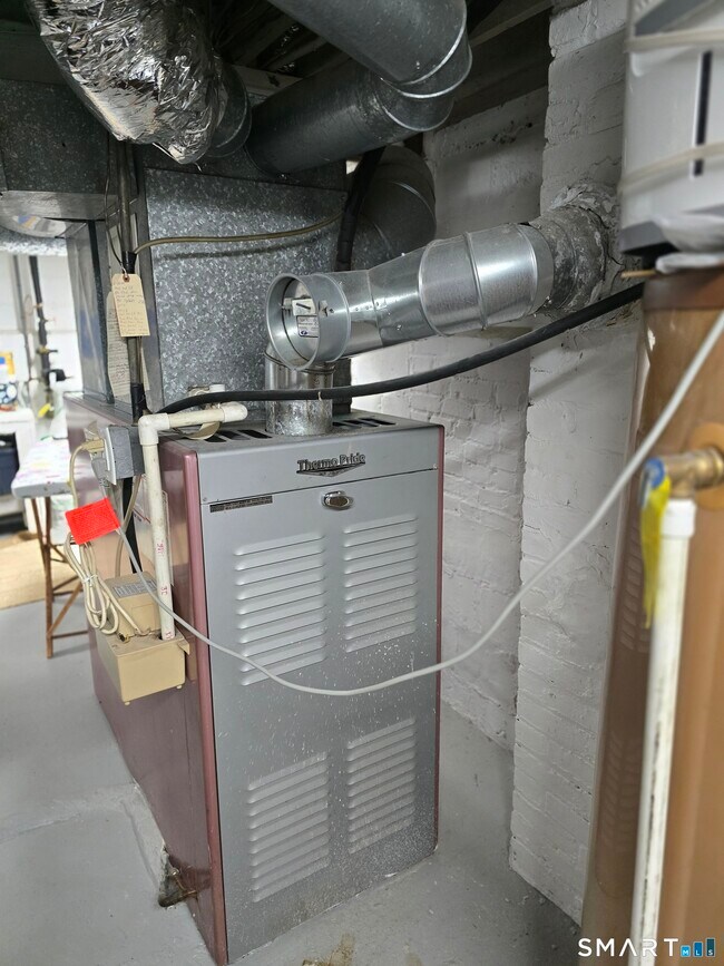 Building Photo - 276 Dunnlea Rd