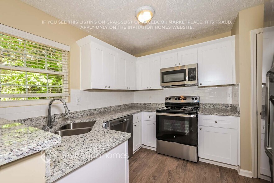 Building Photo - 8415 Gabriel Ct