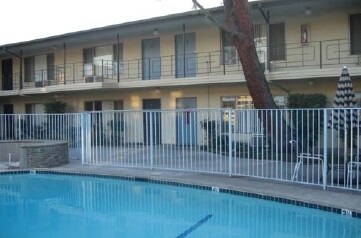 Pool - Chanteclair Apartments