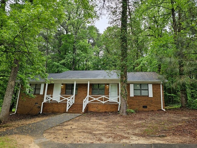 Primary Photo - 1634 Nutmeg St