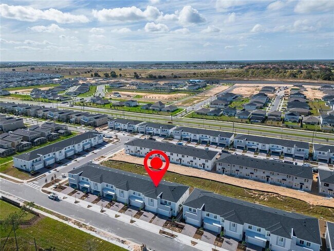 Building Photo - 392 Nine Iron Dr