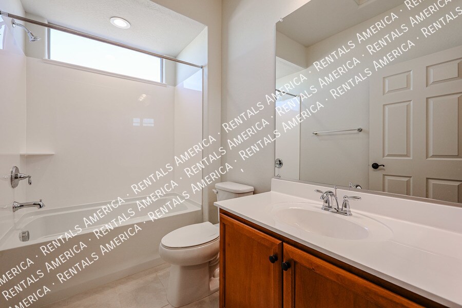 Building Photo - 18675 N 268th Ave