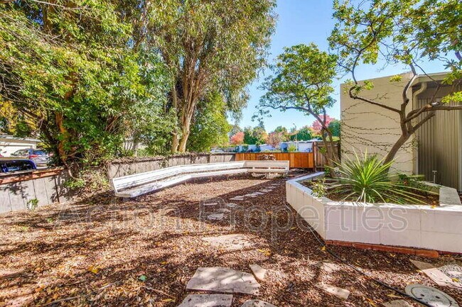 Building Photo - 3733 Carlson Cir