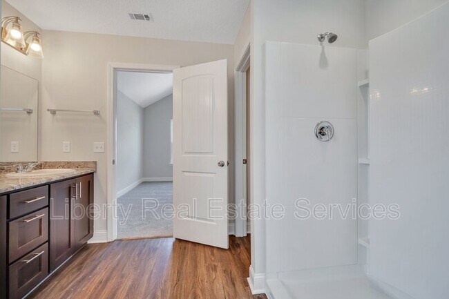 Building Photo - 88 Fridley Ln