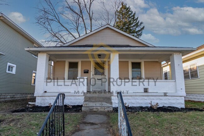 Building Photo - Charming 3-Bedroom Bungalow Near Garfield ...