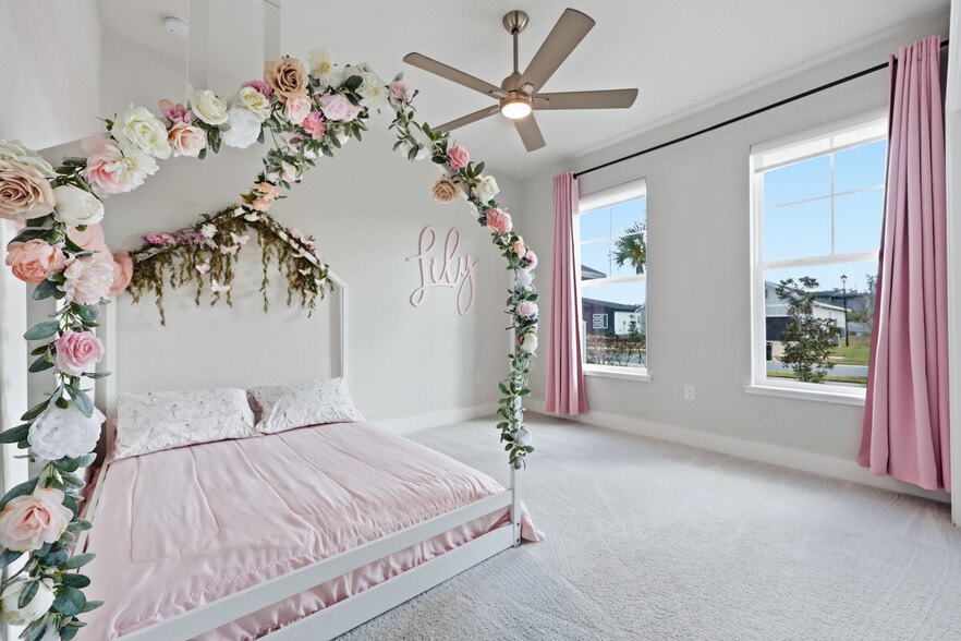 Building Photo - 534 SW 145th Dr