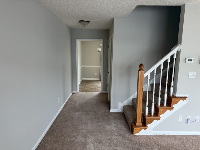 Building Photo - 1222 Cross Creek Cir