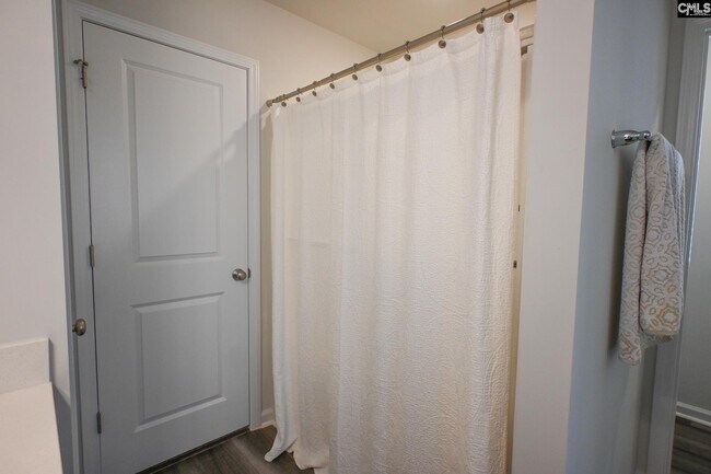 Building Photo - 552 Kingfisher Ct