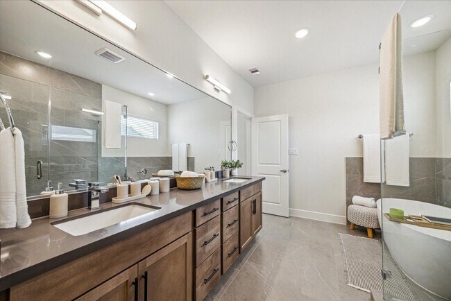 Building Photo - 1508 Colonial Gorge Dr