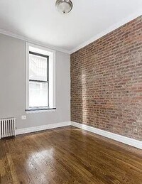 Building Photo - 336 E 18th St
