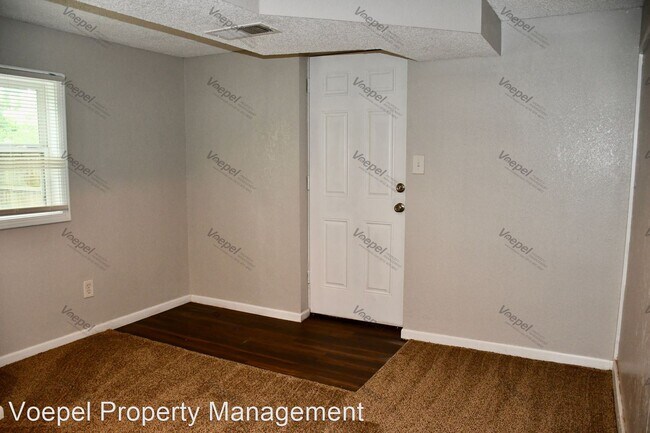 Building Photo - 3 br, 2 bath House - 3107 N.E. 67th St.
