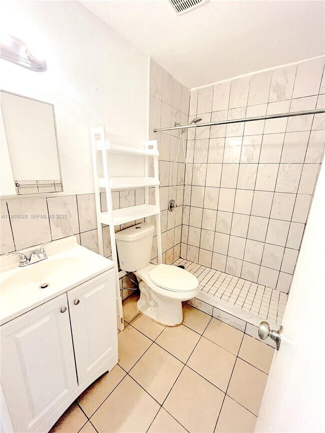 Building Photo - 5712 W 25th Ct