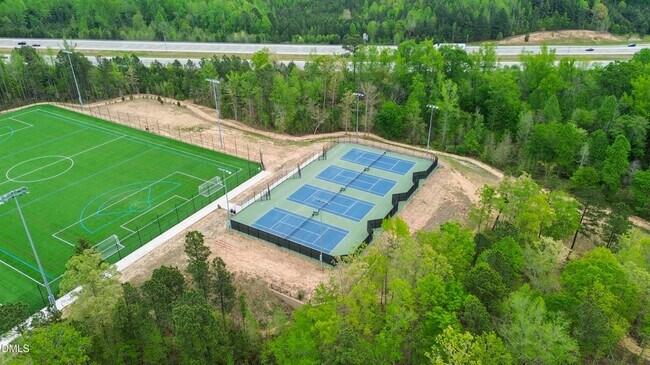 Building Photo - 1802 Stroup St