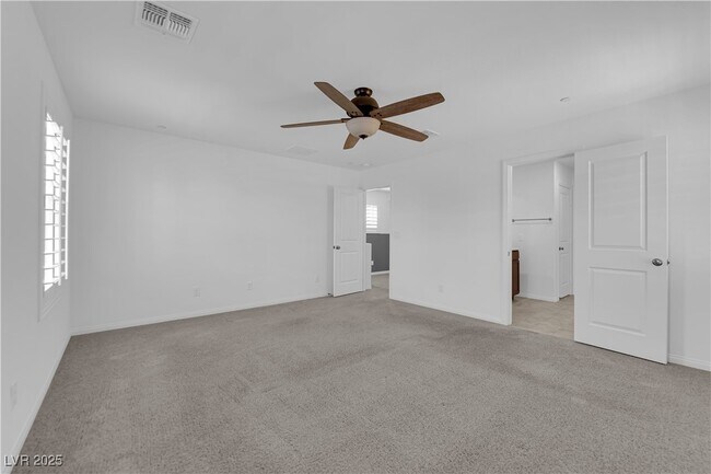 Building Photo - 2467 Bellinzona Pl