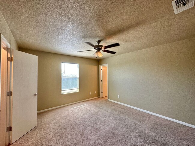 Building Photo - 2503 Cody Poe Rd