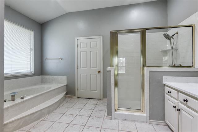 Building Photo - 2405 Beaver Bend Dr