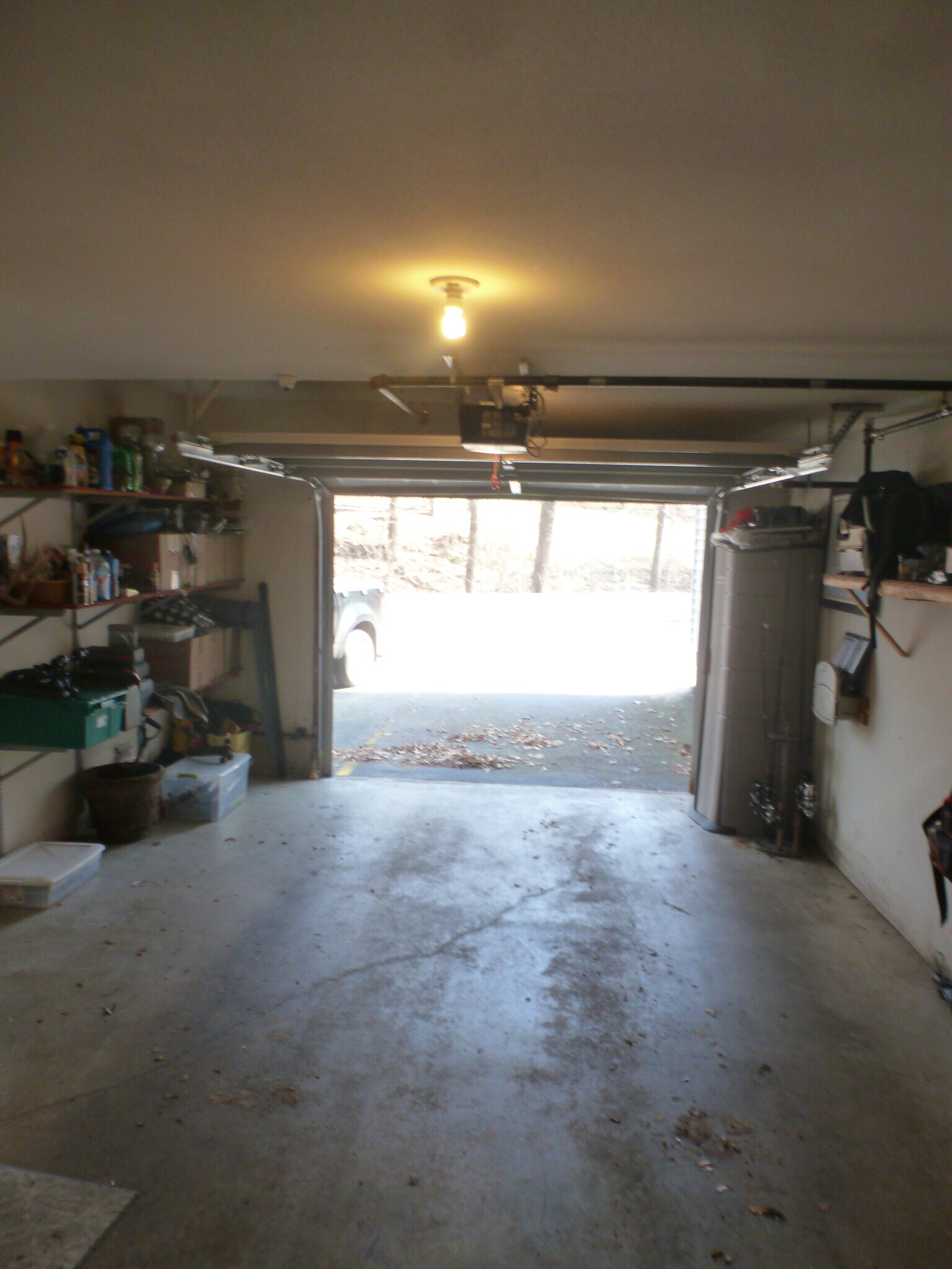 Interior Garage - 227 Canyon Rd
