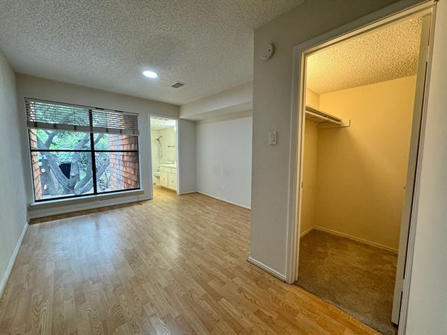 Building Photo - 7418 Fair Oaks Ave