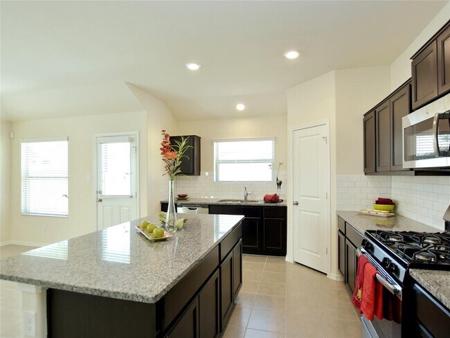 Building Photo - 21712 Gallus Dr