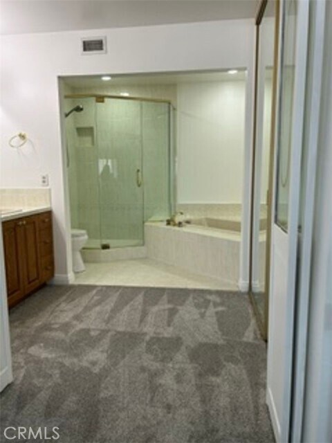 Building Photo - 8591 Naples Dr