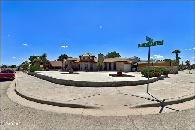 Building Photo - 11620 Laura Marie Dr