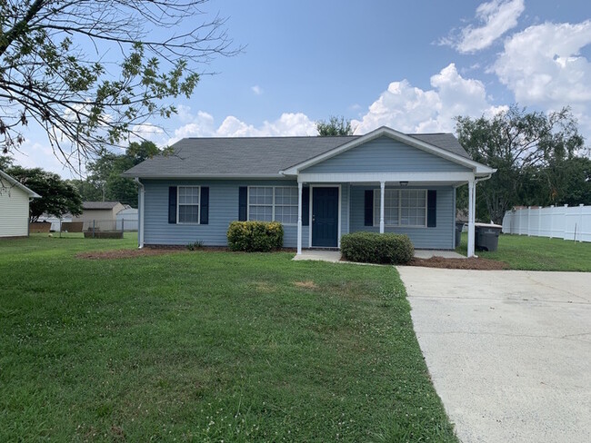 Primary Photo - 822 Fisher St Concord, NC 28027