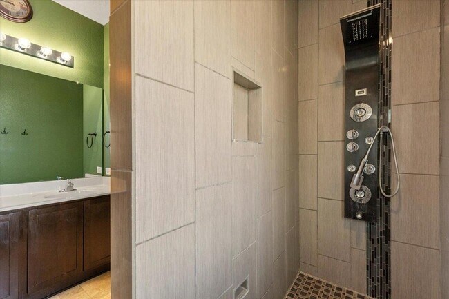 Building Photo - 316 Wildcat Dr