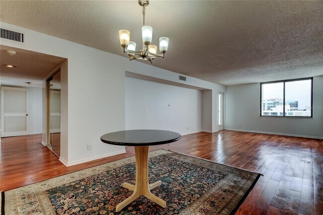 Building Photo - 1460 Gulf Blvd