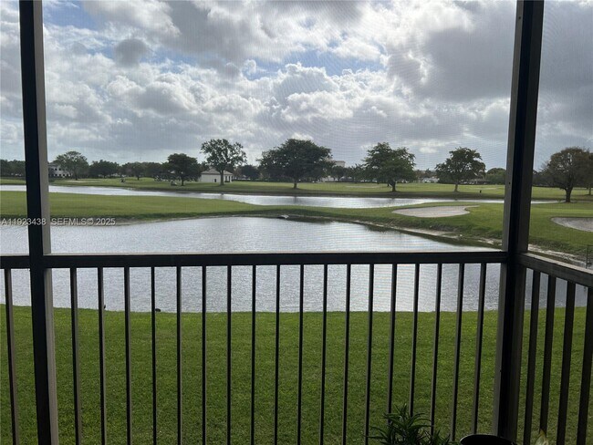 Building Photo - 3150 W Rolling Hills Cir