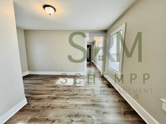 Building Photo - Remodeled 2 bedroom home w/bonus room- Section 8 accepted