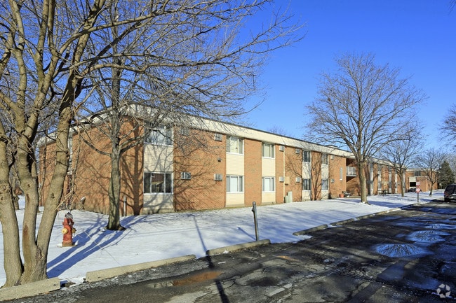 Primary Photo - Dunn Family Senior Citizens Home
