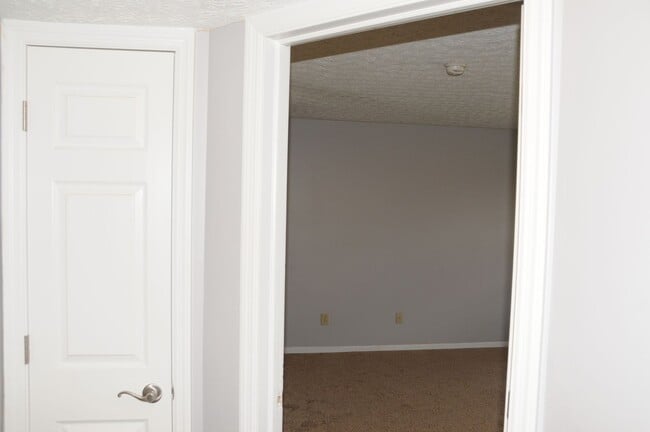 Building Photo - 5395 Cypress Chase