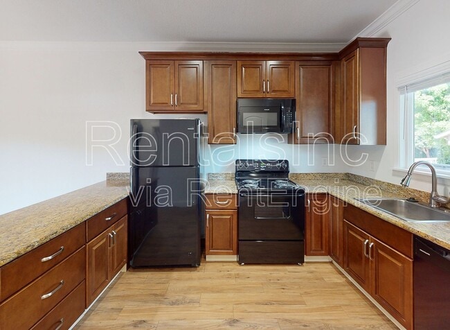 Building Photo - 16914 CA-12