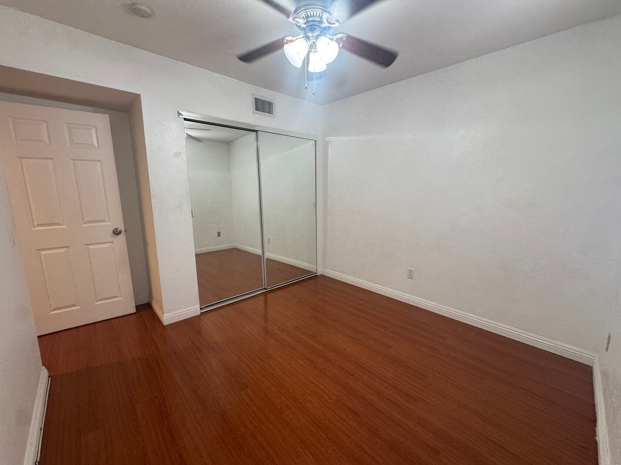 Building Photo - 1039 Mount Olive Dr