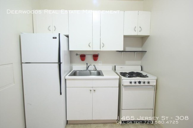 Building Photo - 1465 Jersey St