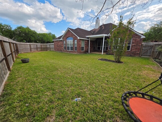 Building Photo - 3902 Double Trail Ct