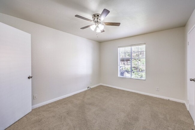 Building Photo - Fully Renovated Canyon Gate Condo | Guard Gated | Resort-Style Living