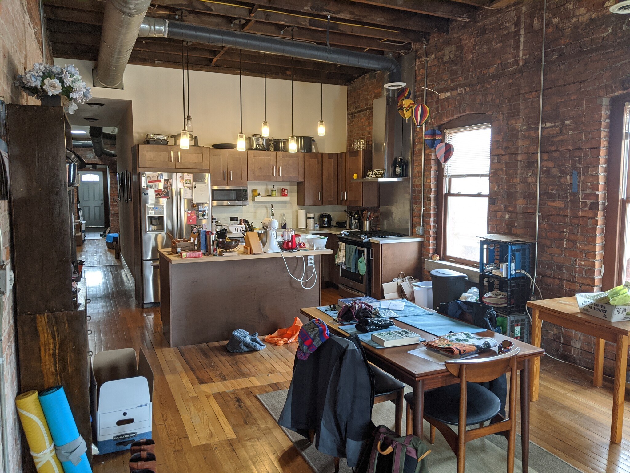 Kitchen/Dining - 3933 Trumbull St