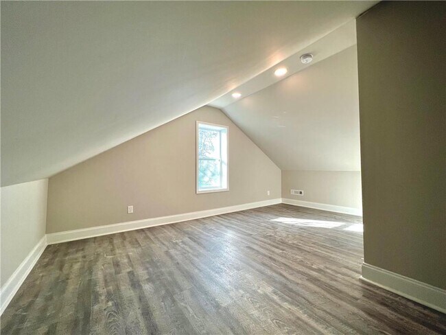 Building Photo - 189 W Jefferson St