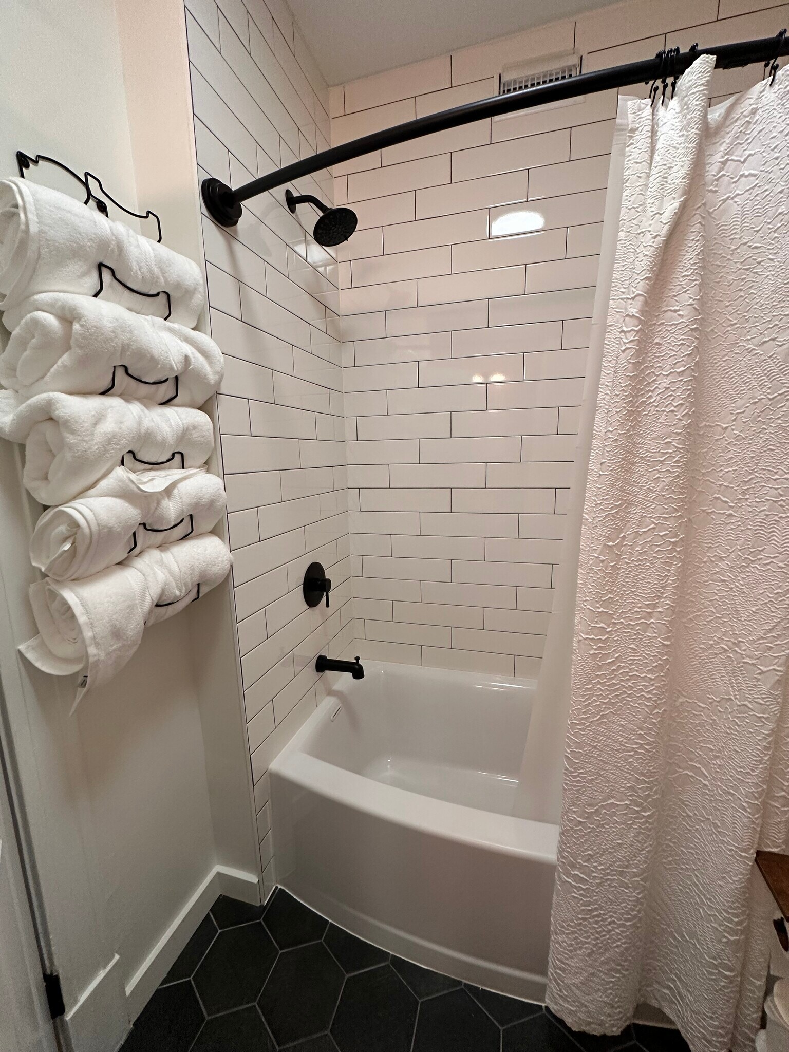 Building Photo - 2505 Minnesota Ave