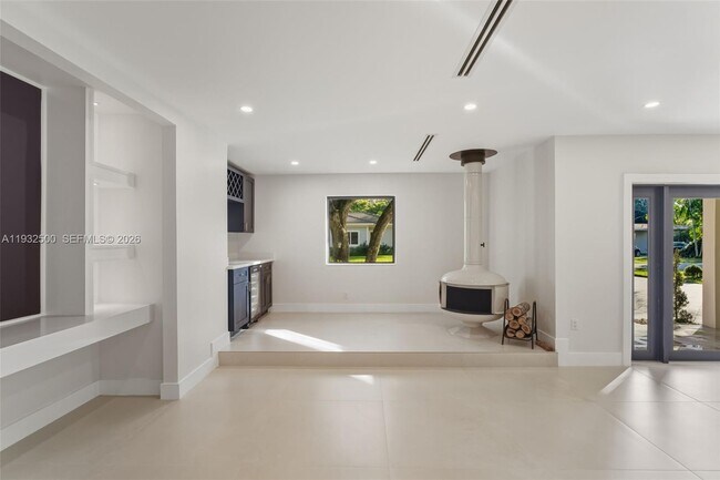 Building Photo - 7505 SW 167th St