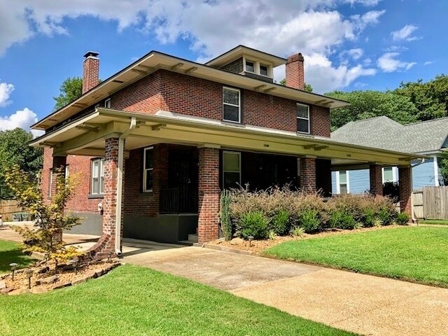 Building Photo - 2012 Walker Ave