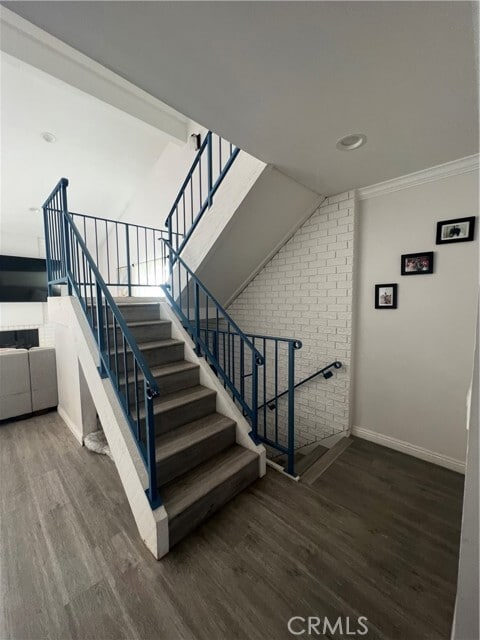Building Photo - 23 Seaview Dr N