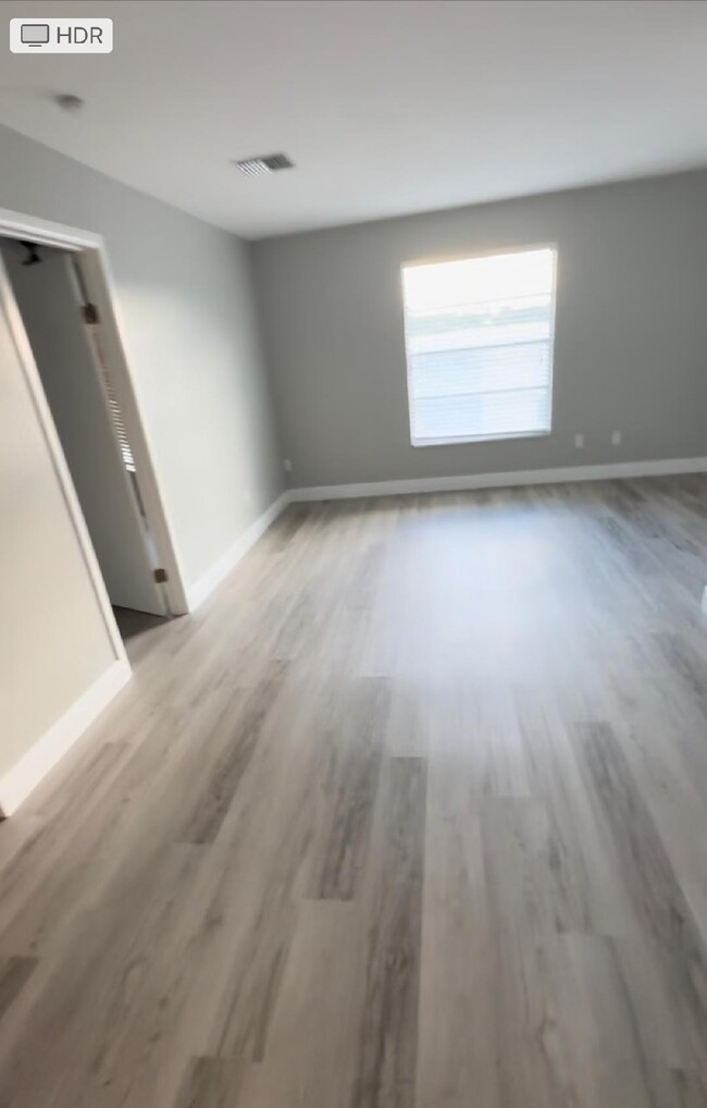 Building Photo - 2865 Kirby Cir NE
