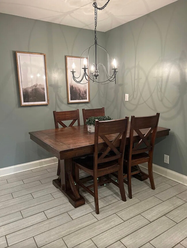 Building Photo - 2842 Coleen Ct