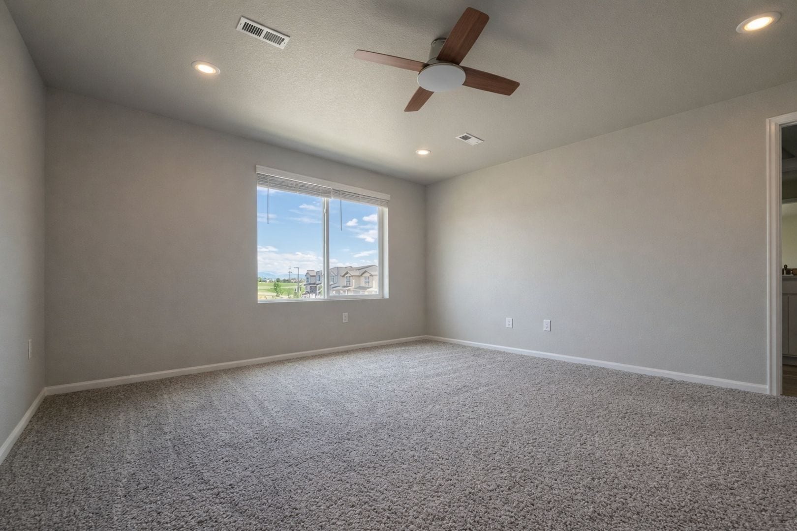 Building Photo - 13746 Vispo Wy