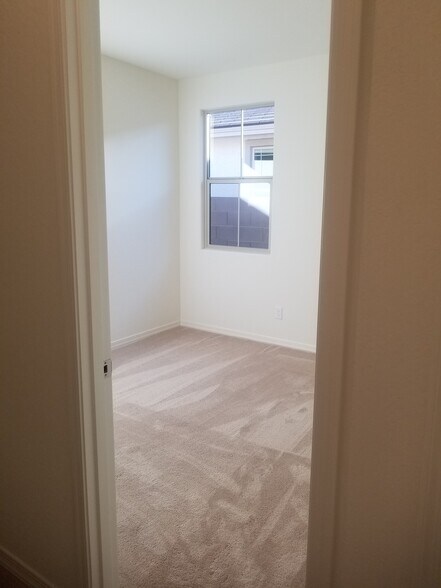 Building Photo - 20415 E Domingo Rd
