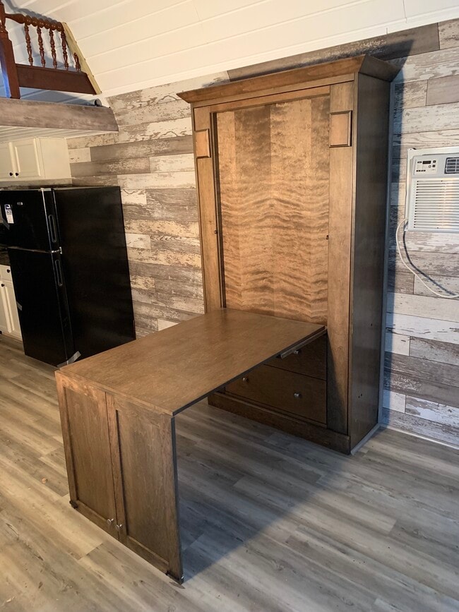 Building Photo - 6150 AR-171